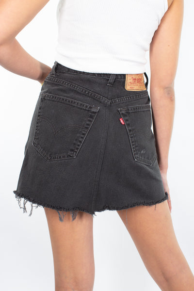 Levis Denim Skirt in Black | 5 Sizes - 24" 25" 26" 27" 28"