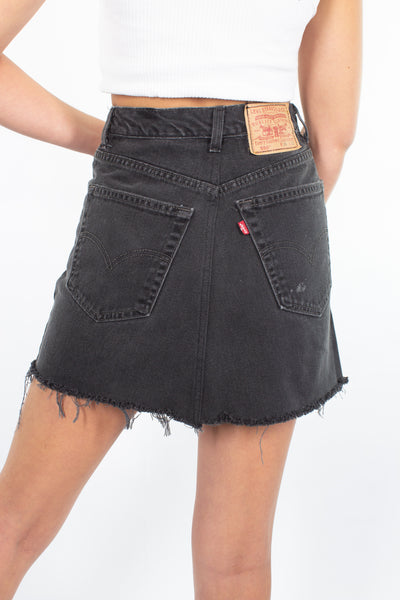Levis Denim Skirt in Black | 5 Sizes - 24" 25" 26" 27" 28"