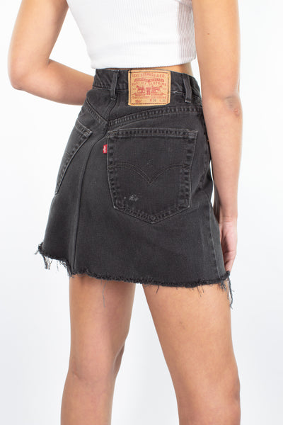 Levis Denim Skirt in Black | 5 Sizes - 24" 25" 26" 27" 28"